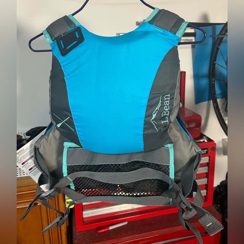 Women's L.L.Bean Breathable Highback PFD Sail Blue Size XS New With Tag PF513473 - Picture 2 of 5